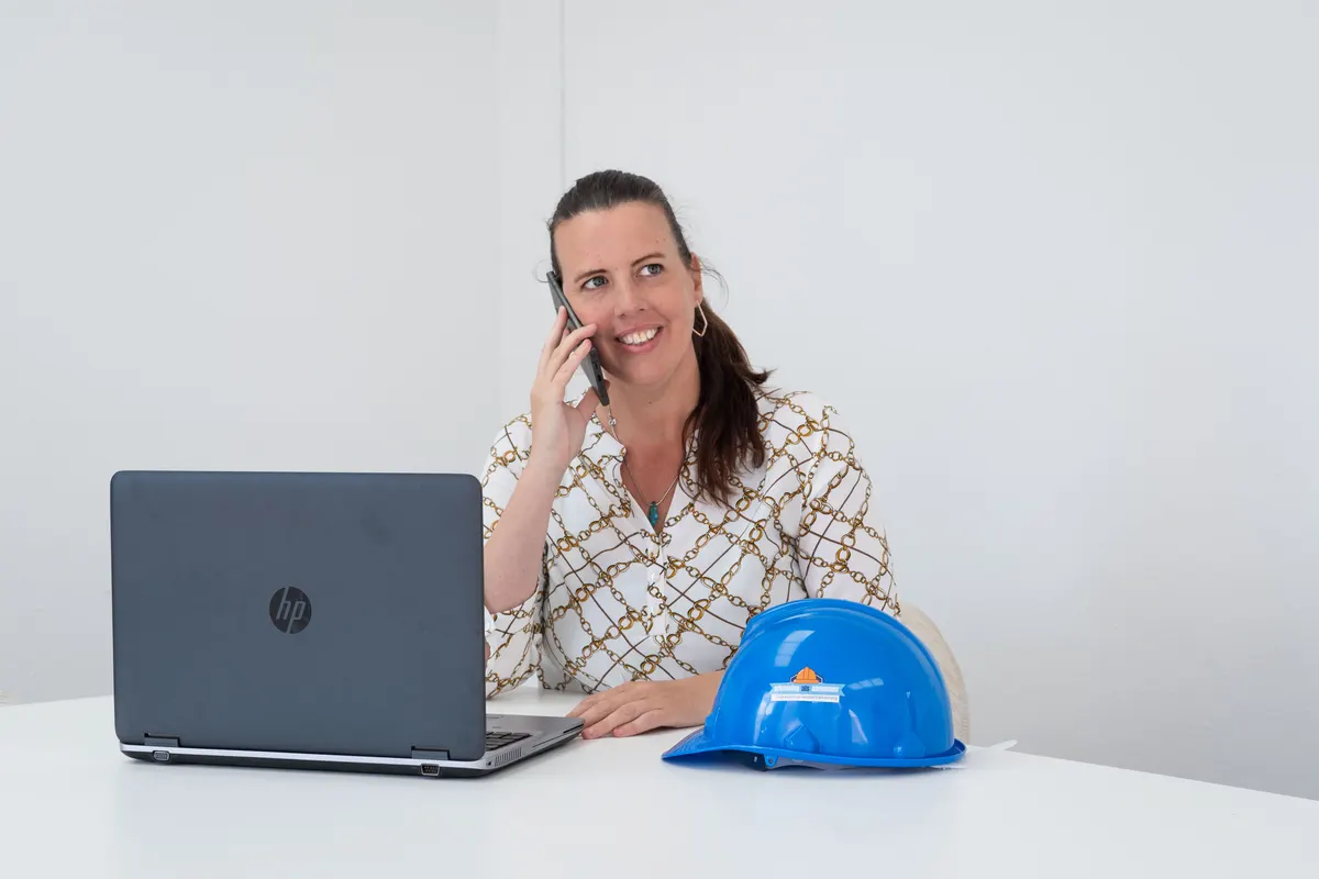 Een dossier telefonisch doornemen